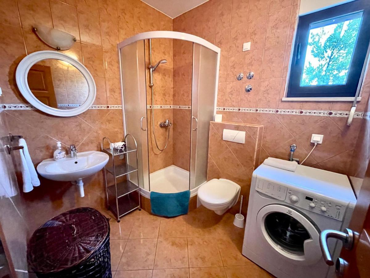 Apartment Jakasa Trogir Eksteriør billede