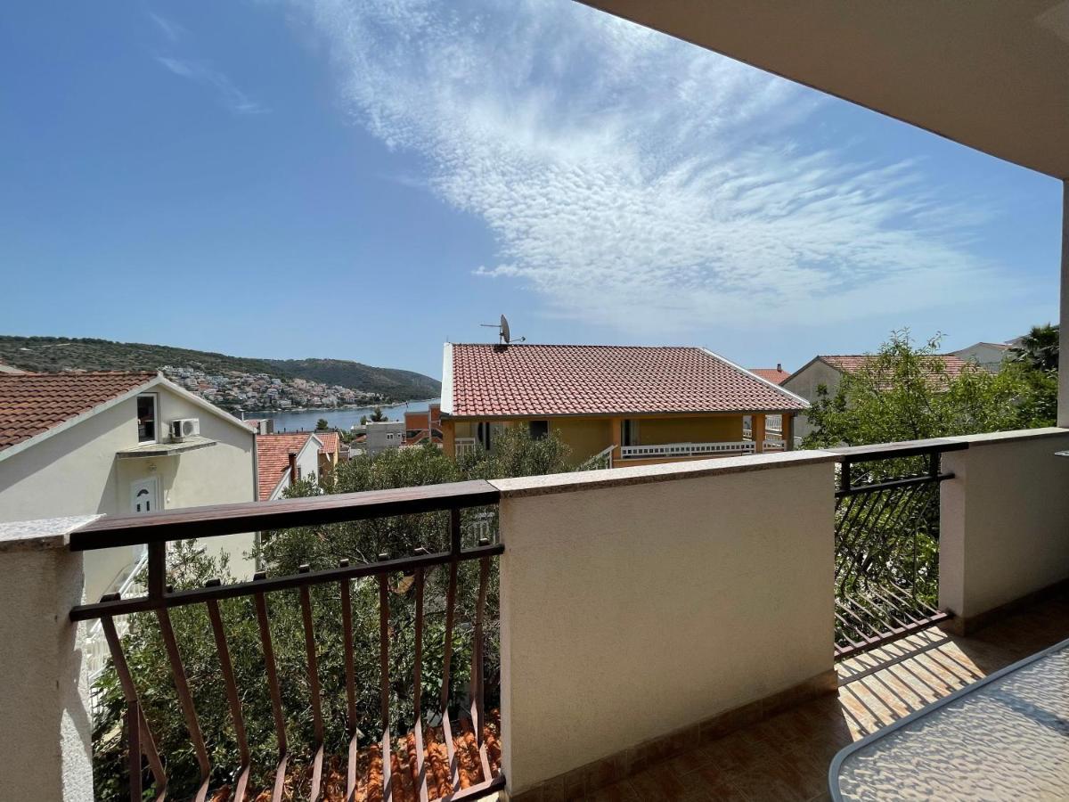Apartment Jakasa Trogir Eksteriør billede
