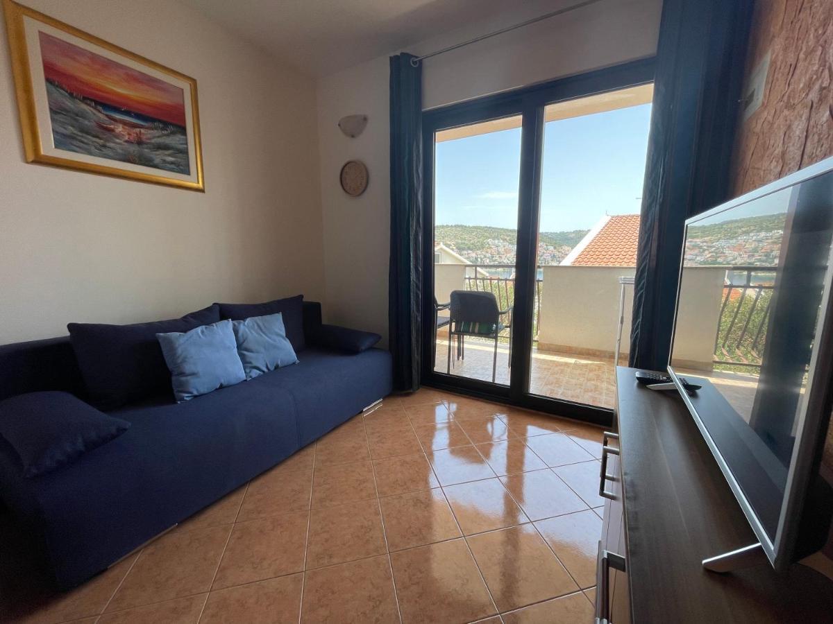Apartment Jakasa Trogir Eksteriør billede